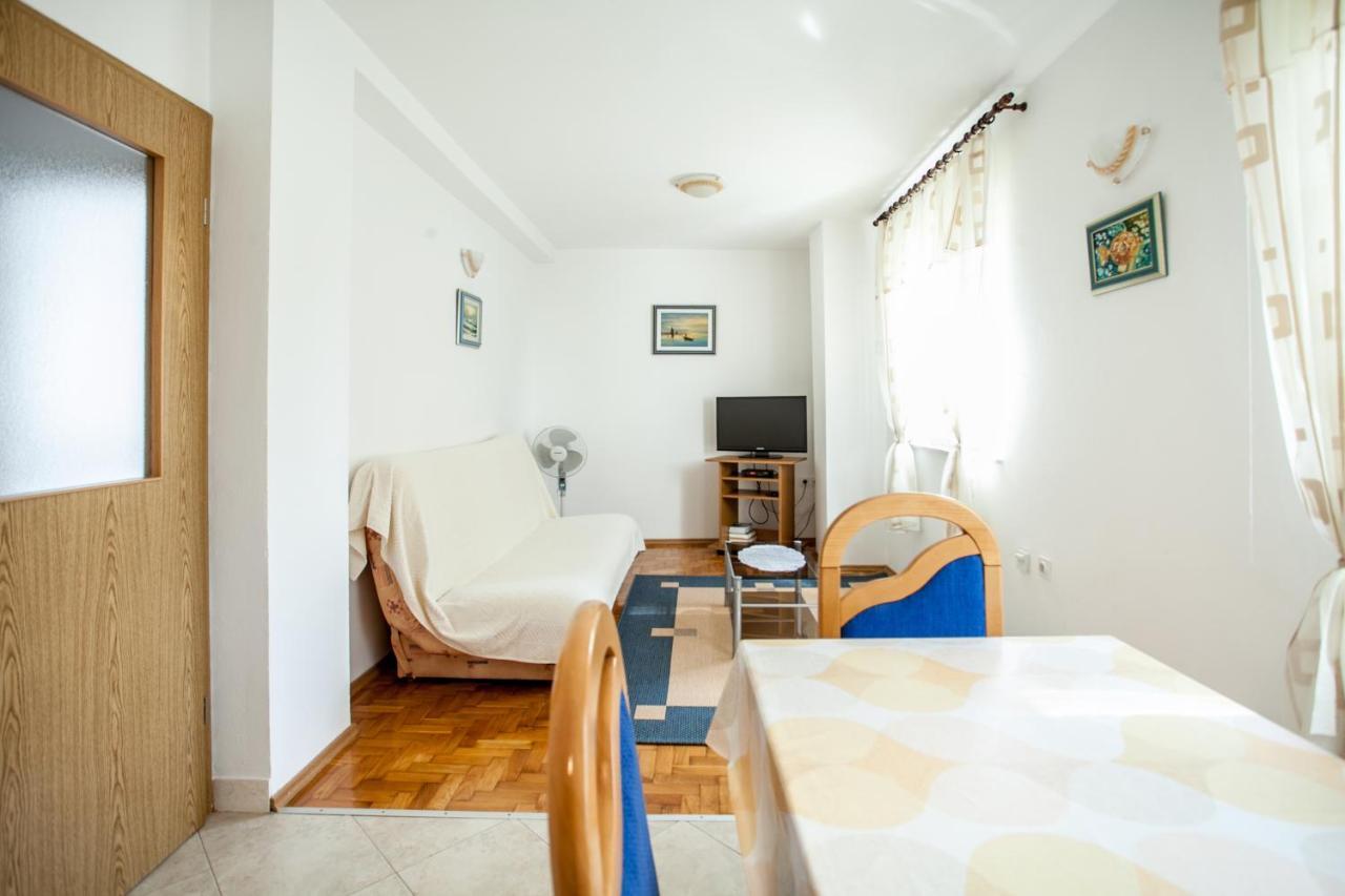 Apartments Ivomar トロギール エクステリア 写真